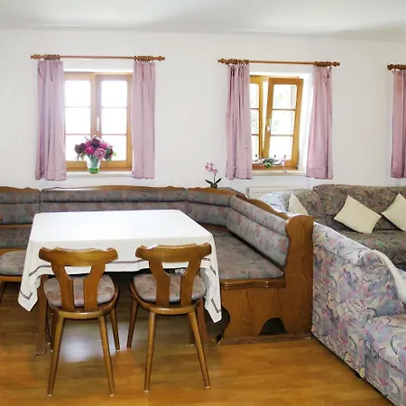 Ferienhaus Kreuzbuche 105w בית נופש וייכטאך